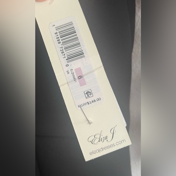 Eliza J NWT ABSOLUTELY STUNNING SIZE 6 Black Social Lace Sleeve Scuba Dress - Picture 8 of 8